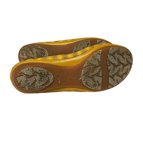 Naya Leather Flats Yellow and Brown - Picture 8 of 14